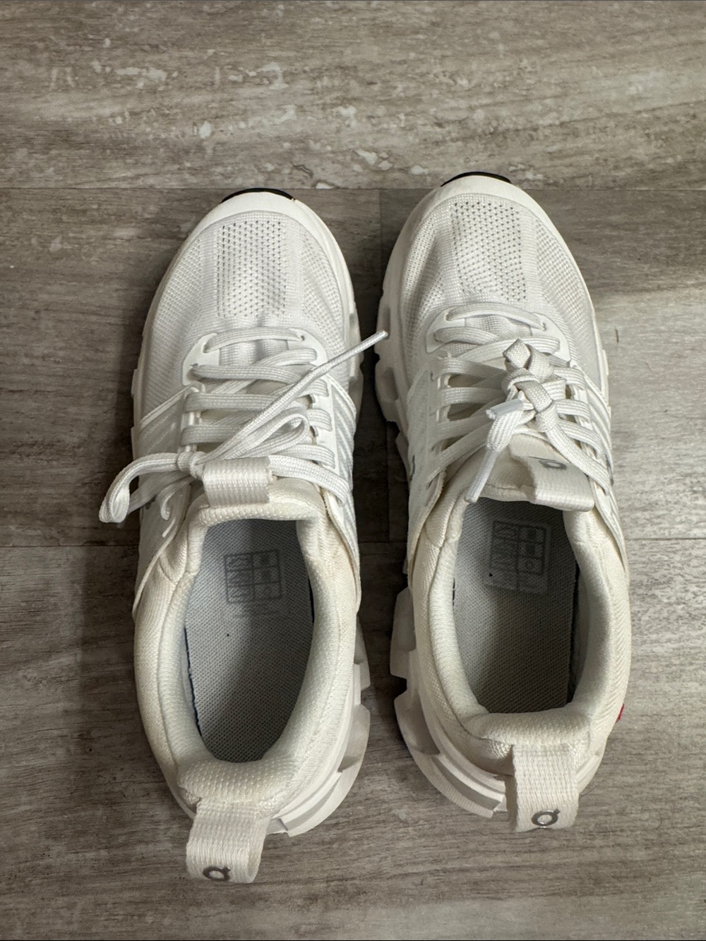 On Cloud Kids Cloudnova White Sneakers - Picture 5 of 8